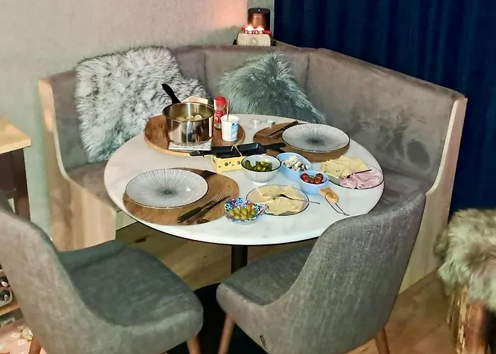 Apartamento Chnorzli Mit Hallenbad Klosters-Serneus