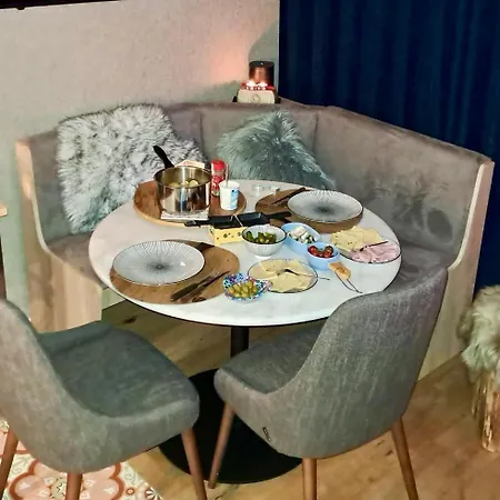 Apartamento Chnorzli Mit Hallenbad Klosters