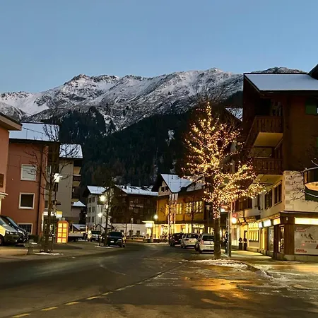 Chnorzli Mit Hallenbad * Klosters